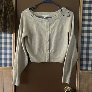 Sweater crop